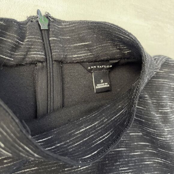 Ann Taylor Dress Sheath Midi Short Sleeve Dark Grey Size 2 Business Casual Work - Picture 3 of 7